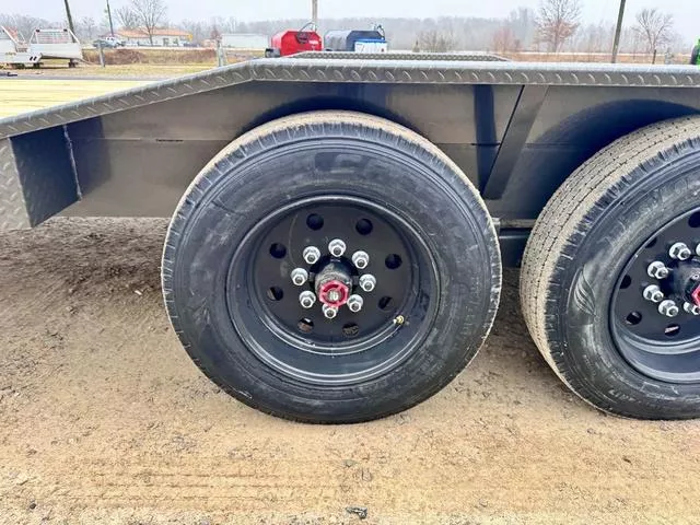 new Equipment / Flatbed Trailers MAXX-D  for sale, in Poplar Bluff, MO Thumbnail 14