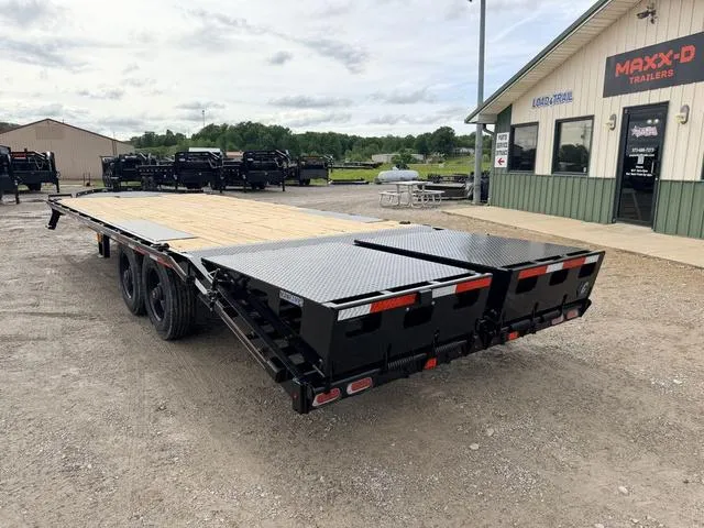 new Equipment / Flatbed Trailers Diamond C Trailers  for sale, in Poplar Bluff, MO Thumbnail 13