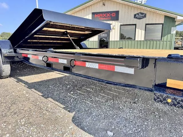 new Tilt Trailers Diamond C Trailers  for sale, in Poplar Bluff, MO Thumbnail 7