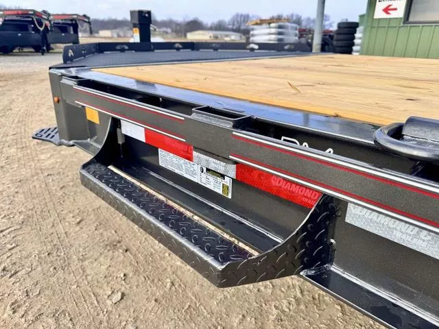 new Equipment / Flatbed Trailers Diamond C Trailers  for sale, in Poplar Bluff, MO Thumbnail 12