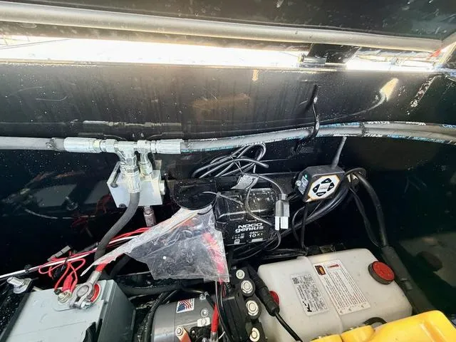 new Utility Trailers MAXX-D  for sale, in Poplar Bluff, MO Thumbnail 30