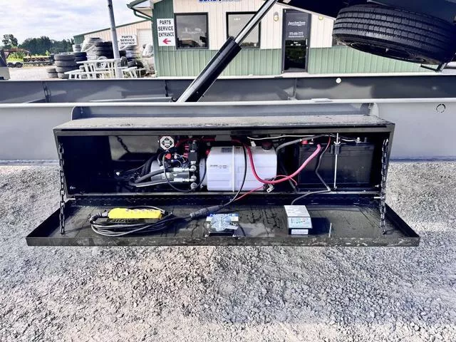 new Equipment / Flatbed Trailers Diamond C Trailers  for sale, in Poplar Bluff, MO Thumbnail 22