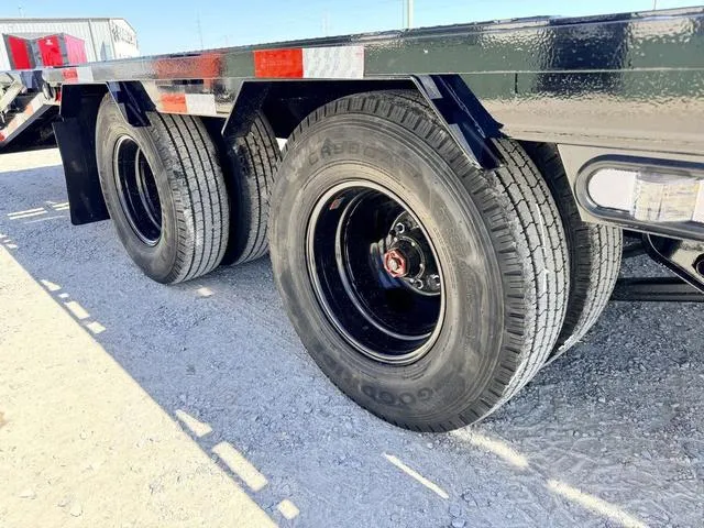 new Equipment / Flatbed Trailers Load Trail  for sale, in Poplar Bluff, MO Thumbnail 8