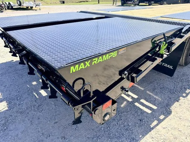 new Equipment / Flatbed Trailers Load Trail  for sale, in Poplar Bluff, MO Thumbnail 6