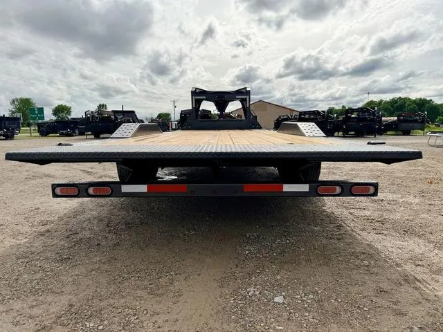 new Tilt Trailers Diamond C Trailers  for sale, in Poplar Bluff, MO Thumbnail 41