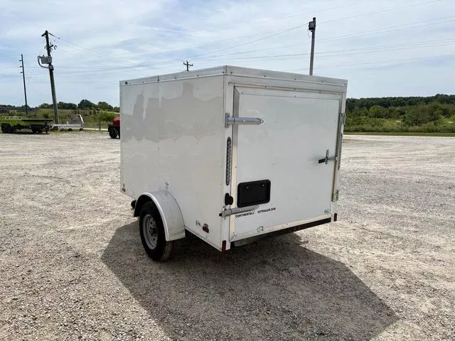 used Cargo (Enclosed) Trailers Forest River  for sale, in Poplar Bluff, MO Thumbnail 6