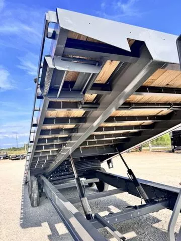 new Equipment / Flatbed Trailers Diamond C Trailers  for sale, in Poplar Bluff, MO Thumbnail 9