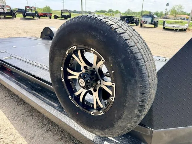 used Car Haulers / Racing Trailers MAXX-D  for sale, in Poplar Bluff, MO Thumbnail 13