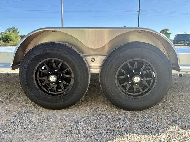 new Car Haulers / Racing Trailers Aluma  for sale, in Poplar Bluff, MO Thumbnail 22