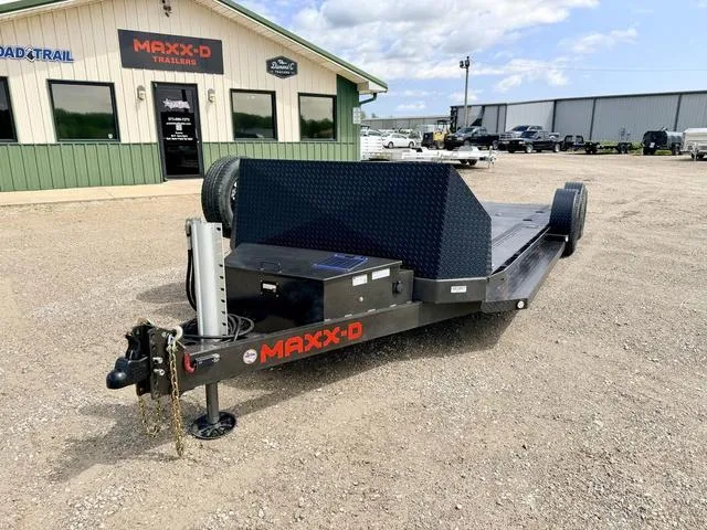 used Car Haulers / Racing Trailers MAXX-D  for sale, in Poplar Bluff, MO Thumbnail 3