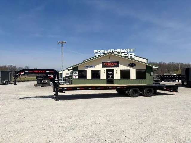 2026 MAXX-D LKX10230 30' X 102 24K Gooseneck Flatbed W/ MAXX"