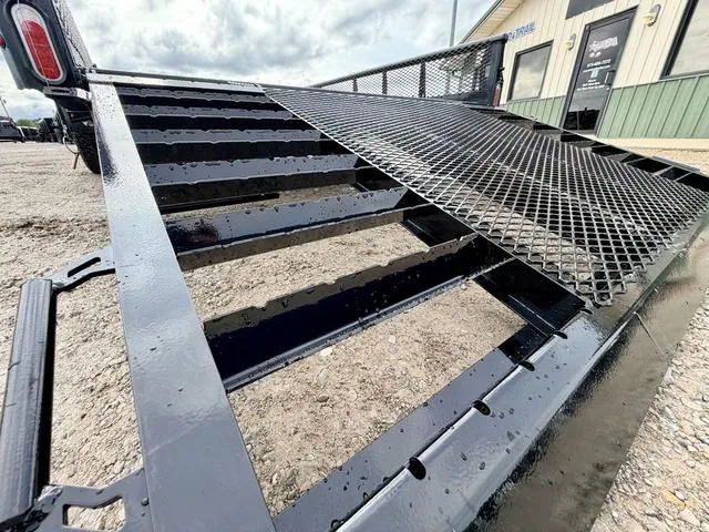 new Utility Trailers Diamond C Trailers  for sale, in Poplar Bluff, MO Thumbnail 8