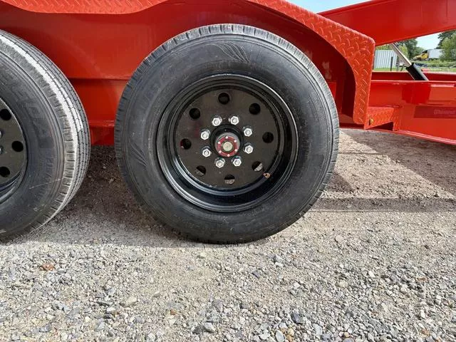 new Tilt Trailers Diamond C Trailers  for sale, in Poplar Bluff, MO Thumbnail 38