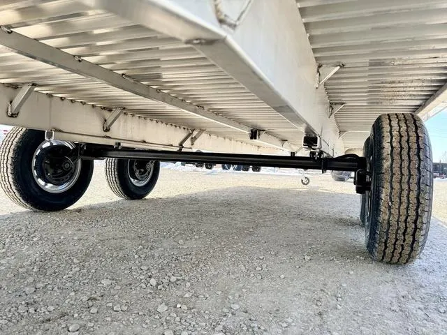 new Equipment / Flatbed Trailers Aluma  for sale, in Poplar Bluff, MO Thumbnail 26