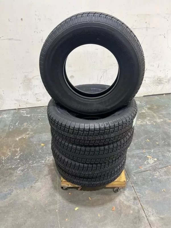 225/75r15 10ply radial trailer tire load range E 