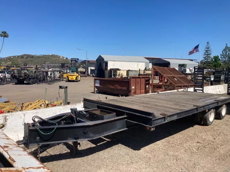 2004 Zieman Model 2715A 25' long