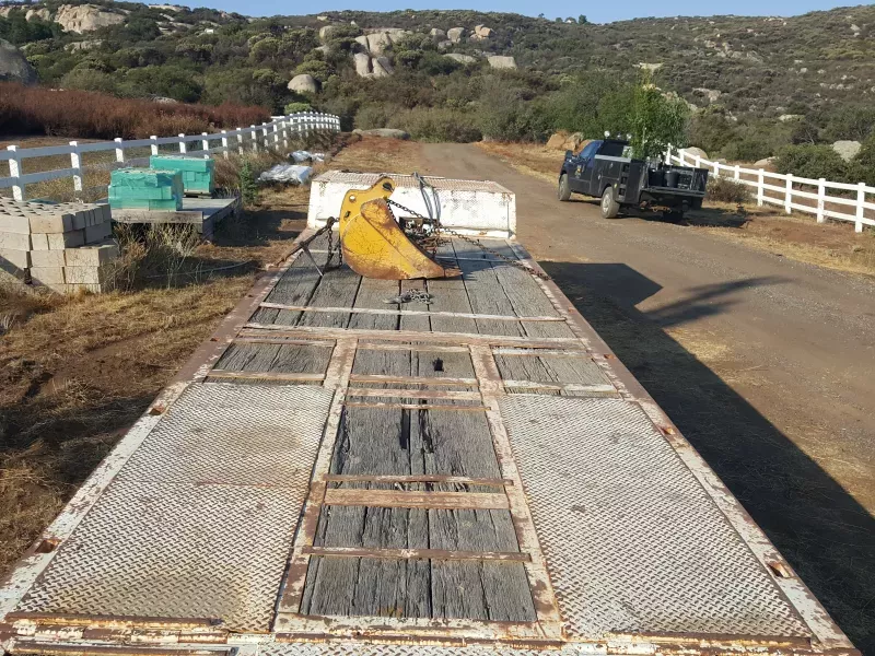 used Equipment / Flatbed Trailers Trail King  for sale, in Alpine, CA Thumbnail 14