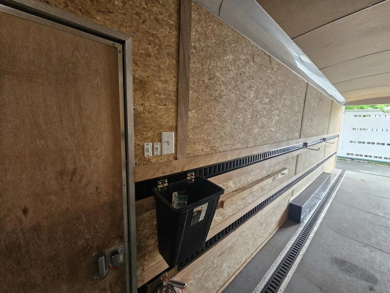 used Cargo (Enclosed) Trailers Haulmark Trailers  for sale, in Trenton, NJ Thumbnail 9