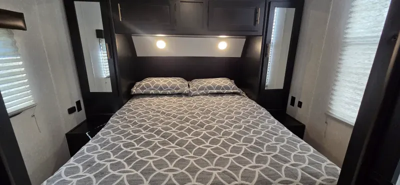 used Travel Trailers Forest River Cherokee Grey Wolf for sale, in Chesapeake, VA Thumbnail 6