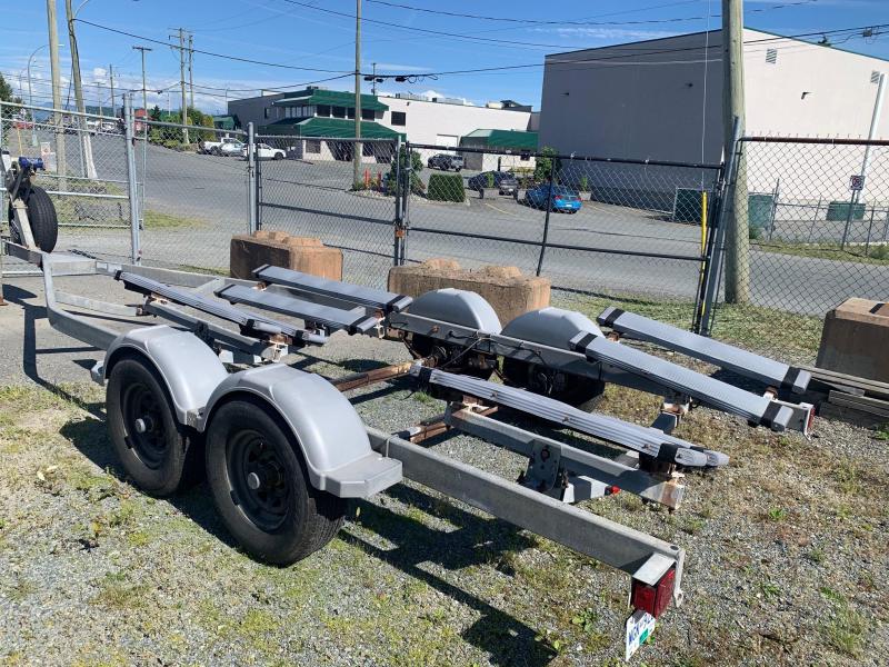 2007 Karavan UST8000TB GALVANIZED Boat Trailer Near Me