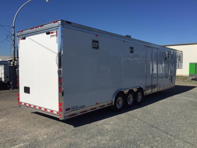 2006 Pace American Bigfoot Car / Racing Trailer 2006 Pace American Bigfoot Car / Racing Trailer