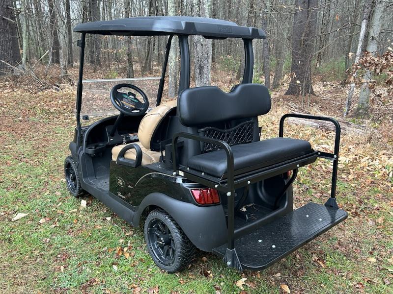 Club Car Tempo 4 passenger electric golf cart2022 Batteries & Custom