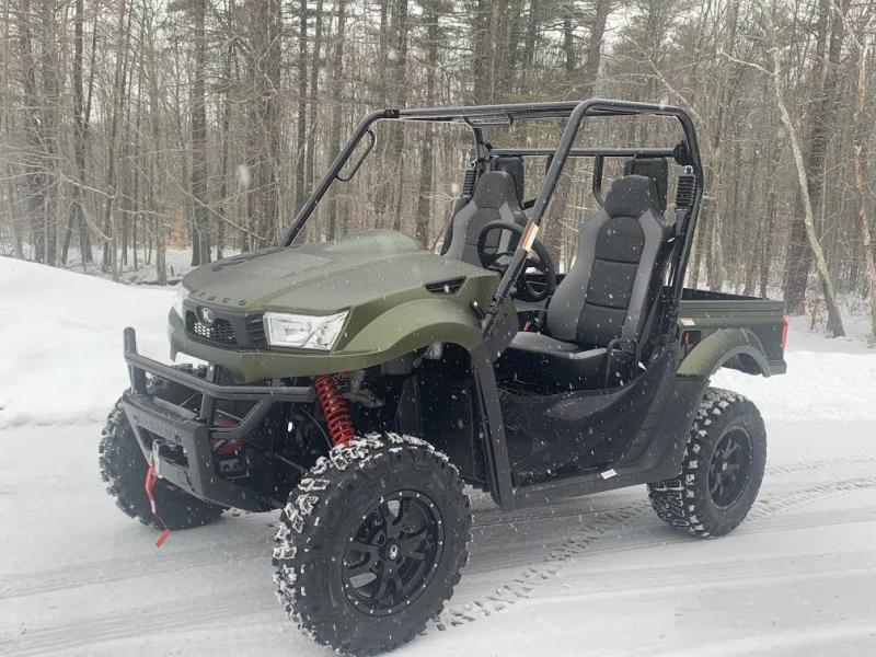 2021 UXV 700i LE EPS Performance Sport Utility SxS with Electric Power Steering 2021 UXV 700i LE EPS Performance Sport Utility SxS with Electric Power Steering