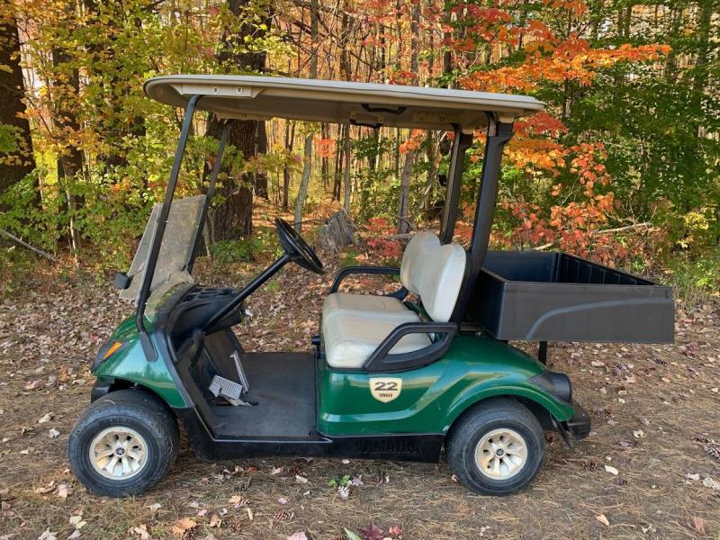 2014 Yamaha DRIVE GAS golf cart w/POLY UTILITY BOX/LIGHTS GREAT CART!! 2014 Yamaha DRIVE GAS golf cart w/POLY UTILITY BOX/LIGHTS GREAT CART!!