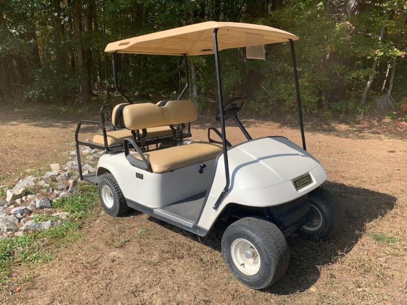 Winter Clearance! 2005 EZGO TXT GAS 4 pass golf cart in excellent condition Winter Clearance! 2005 EZGO TXT GAS 4 pass golf cart in excellent condition