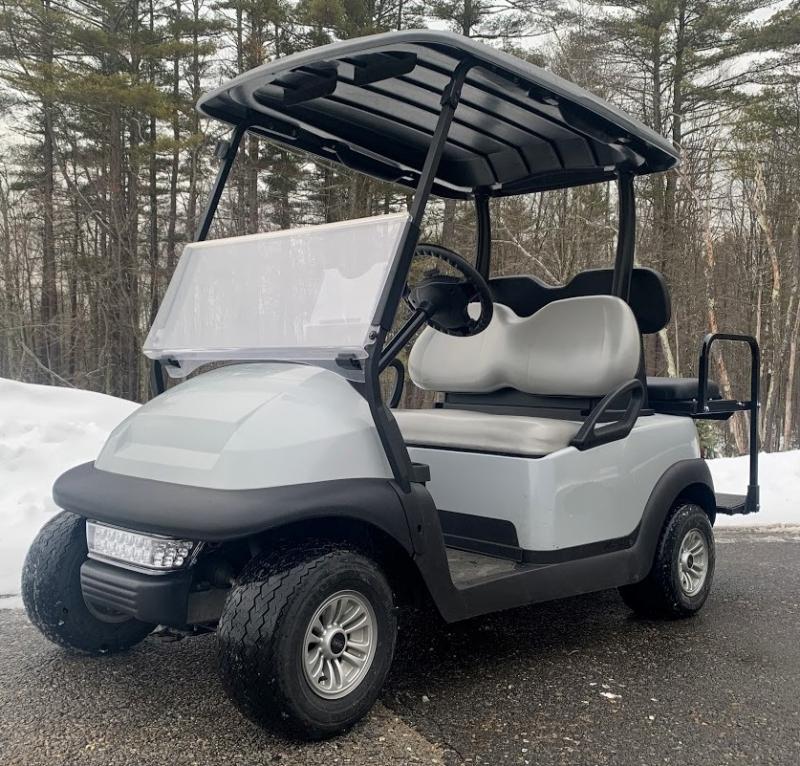 FALL CLEARANCE! Club Car Precedent 4 Passenger 48 volt electric golf