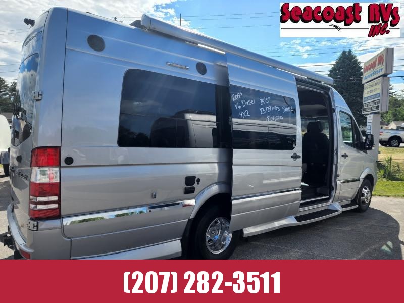 2017 Winnebago 70X Era 2017 Winnebago 70X Era