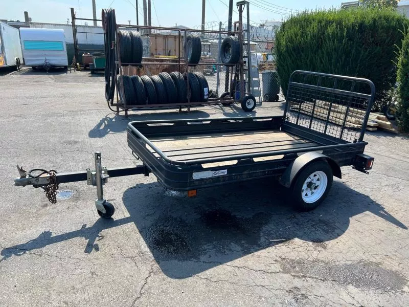 2004 Snowbear Trailers 2004 Snowbear 52" x 90" Utility Trailer