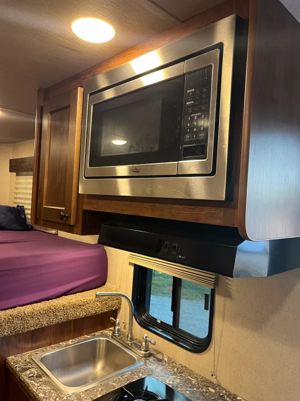 used Horse Trailers SMC Horse Trailers  for sale, in Wellsville, KS Thumbnail 11