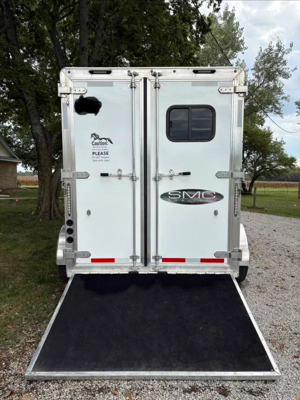 used Horse Trailers SMC Horse Trailers  for sale, in Wellsville, KS Thumbnail 4