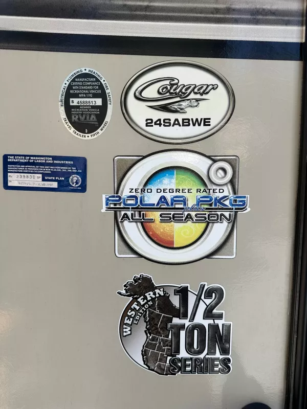 used Travel Trailers Keystone RV Cougar for sale, in Grants Pass, OR Thumbnail 2
