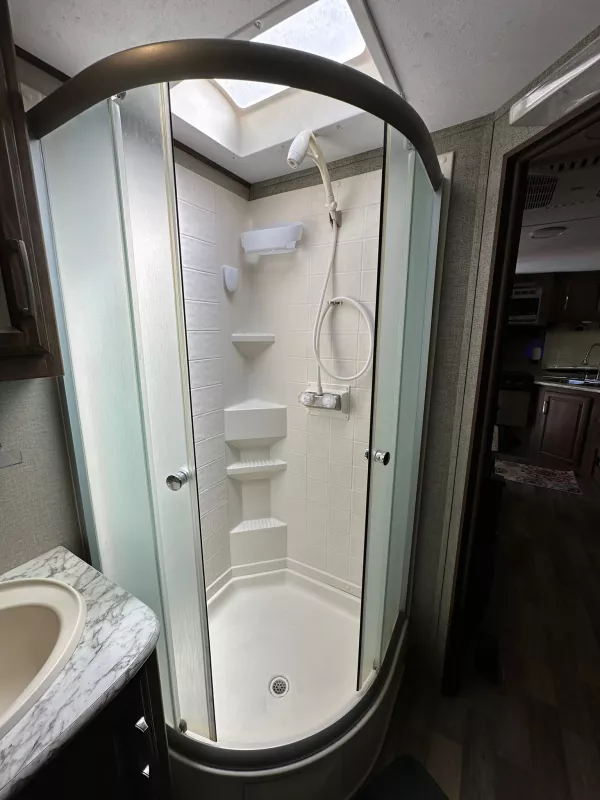 used Travel Trailers Keystone RV Cougar for sale, in Grants Pass, OR Thumbnail 6