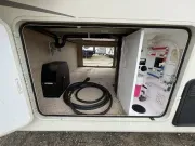used Fifth Wheel Trailers Forest River  for sale, in Newfield, NJ Thumbnail 11