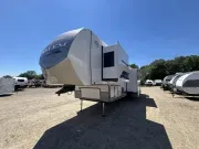 new Fifth Wheel Trailers Forest River  for sale, in Newfield, NJ Thumbnail 4