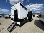 new Fifth Wheel Trailers Forest River  for sale, in Newfield, NJ Thumbnail 6