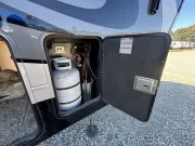 used Fifth Wheel Trailers Vanleigh RV  for sale, in Newfield, NJ Thumbnail 12