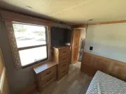 used Fifth Wheel Trailers Vanleigh RV  for sale, in Newfield, NJ Thumbnail 26