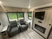 used Travel Trailers East To West  for sale, in Newfield, NJ Thumbnail 17
