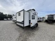 used Travel Trailers CrossRoads RV  for sale, in Newfield, NJ Thumbnail 5