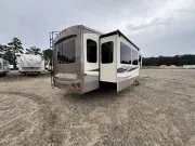 used Fifth Wheel Trailers Forest River  for sale, in Newfield, NJ Thumbnail 7