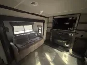 used Fifth Wheel Trailers Forest River  for sale, in Newfield, NJ Thumbnail 12