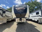 used Fifth Wheel Trailers Forest River  for sale, in Newfield, NJ Thumbnail 2