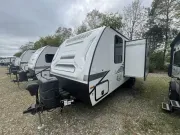 used Travel Trailers Winnebago  for sale, in Newfield, NJ Thumbnail 2
