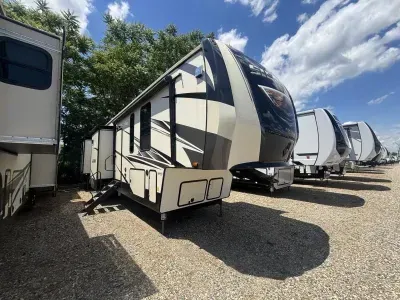 2020 Forest River Sierra 384QBOK