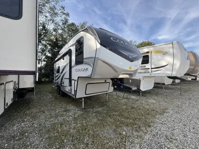 2021 Keystone RV Cougar Half-Ton 23MLS