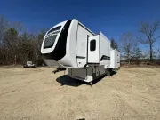 used Fifth Wheel Trailers Forest River  for sale, in Newfield, NJ Thumbnail 3
